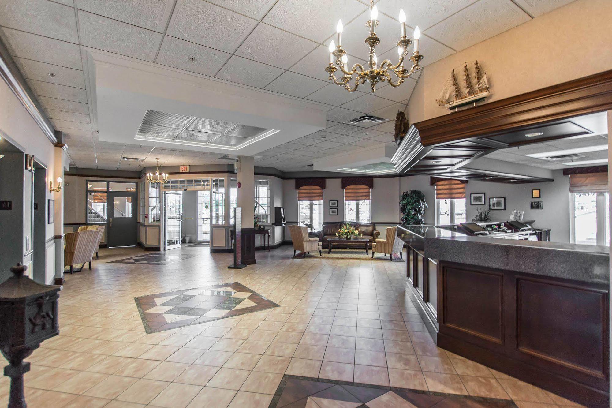 Chateau Moncton Trademark Collection By Wyndham Exterior photo